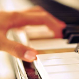 奶头被夹住扇打(H)鞭打
